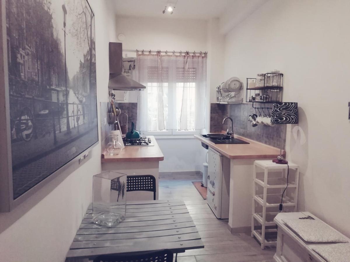 White Apartment 로마 외부 사진