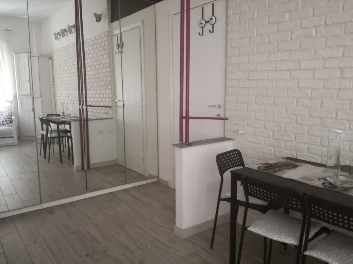 White Apartment 로마 외부 사진